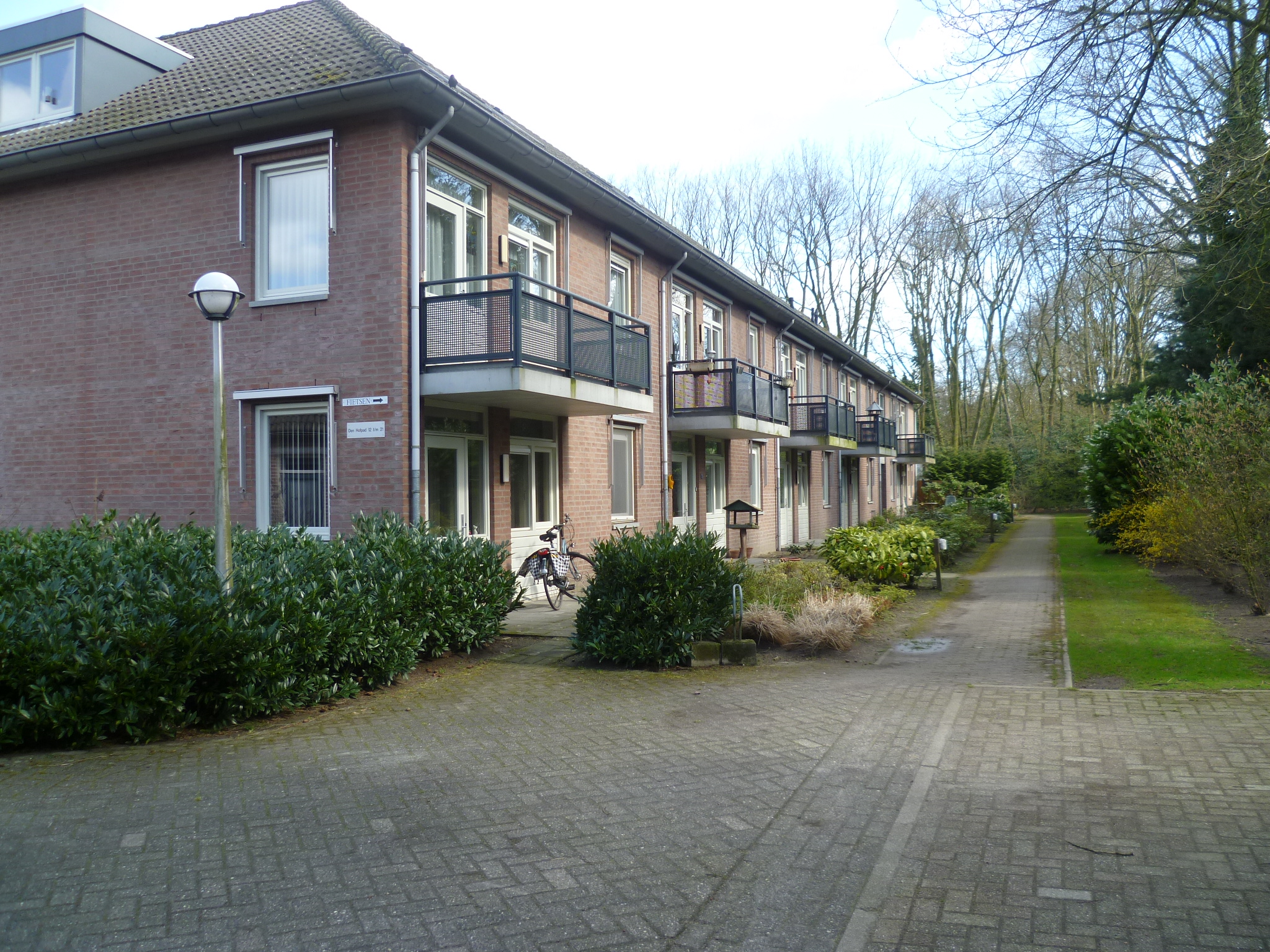 Den Hofpad 19