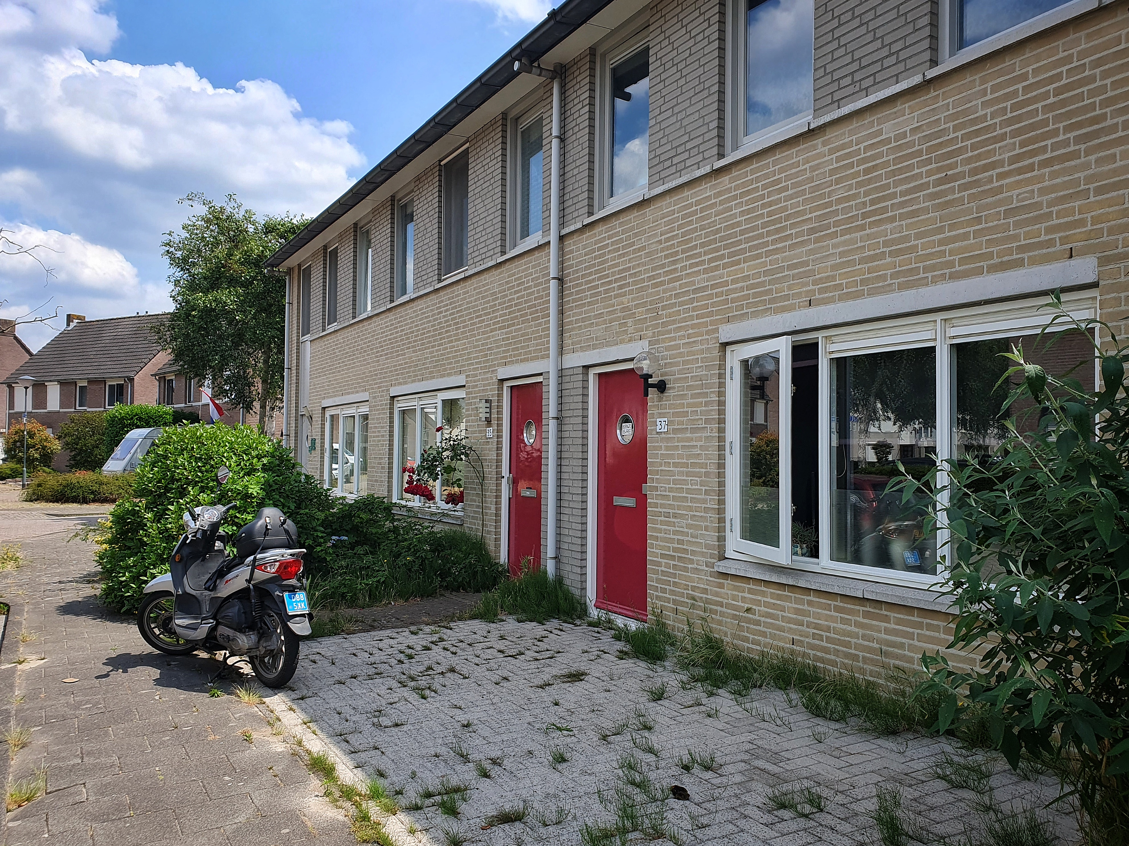 Damhertlaan 37, 5704 DD Helmond, Nederland