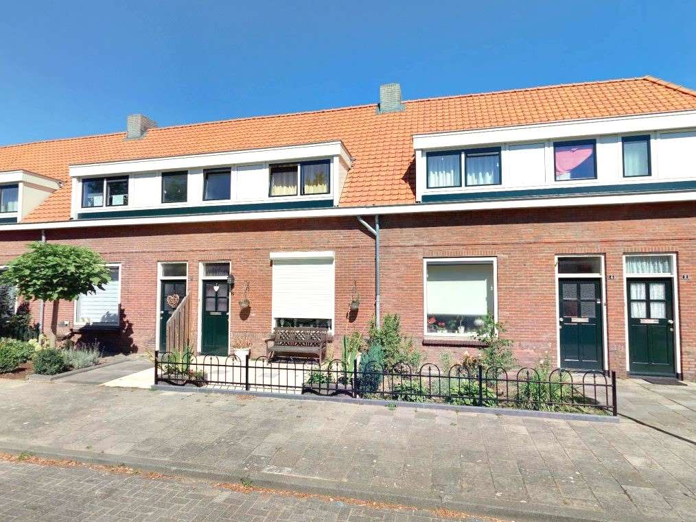 Leeuwenstraat 109