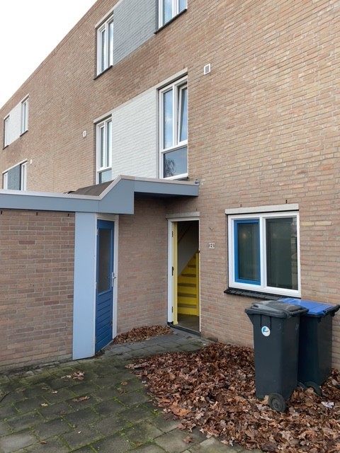 Spoorstraat 123