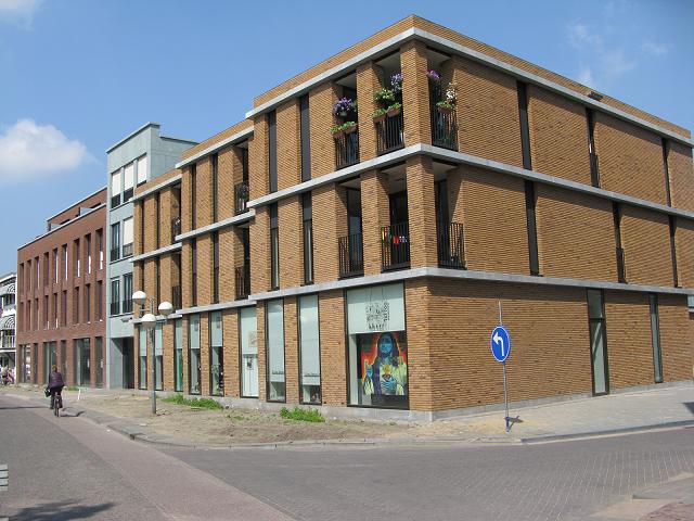 Lithoyenseweg 1, 5701 HK Helmond, Nederland