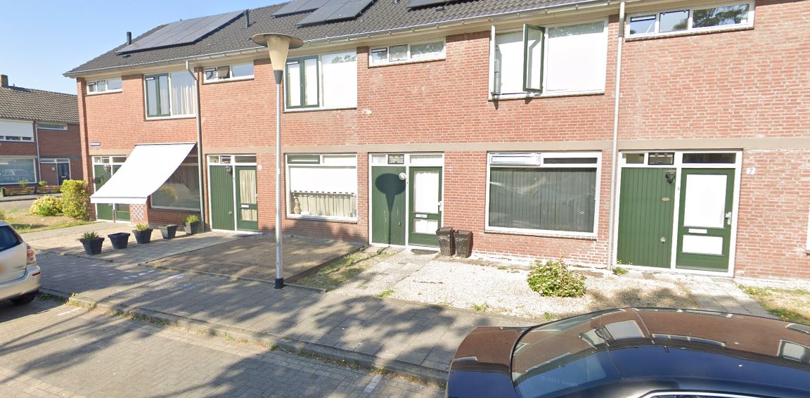 Meeuwstraat 5, 5702 KV Helmond, Nederland