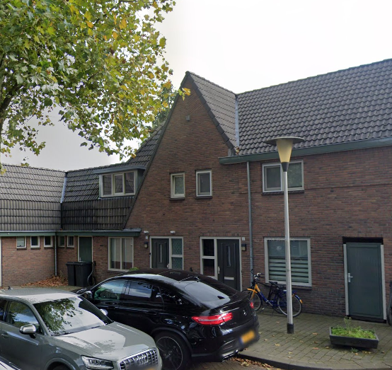 Hindestraat 25, 5701 GN Helmond, Nederland