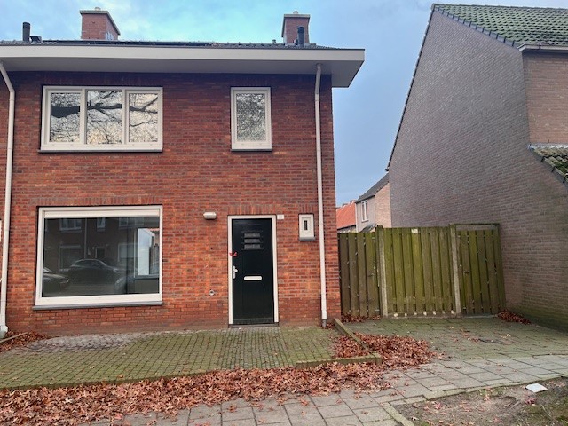 Jan van der Spekstraat 10, 5701 BX Helmond, Nederland