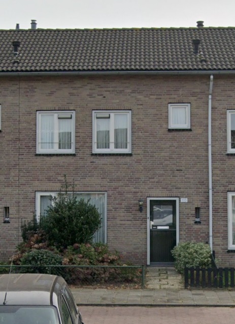 Uiverlaan 110, 5701 AC Helmond, Nederland