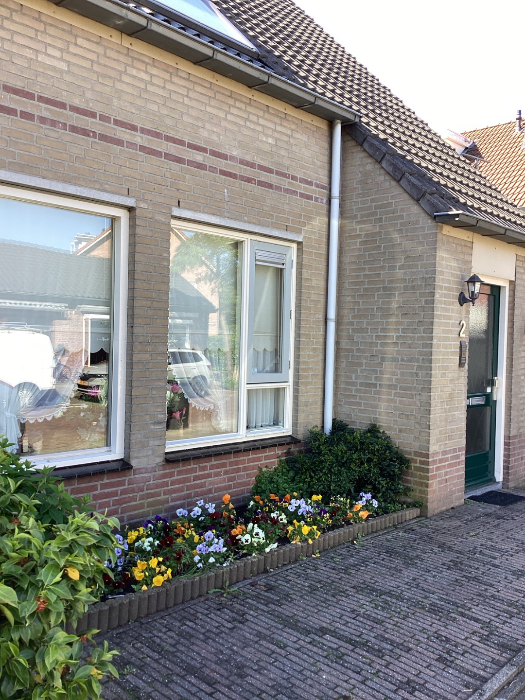 Hoekwoning te huur: Anjerstraat 2, Helmond