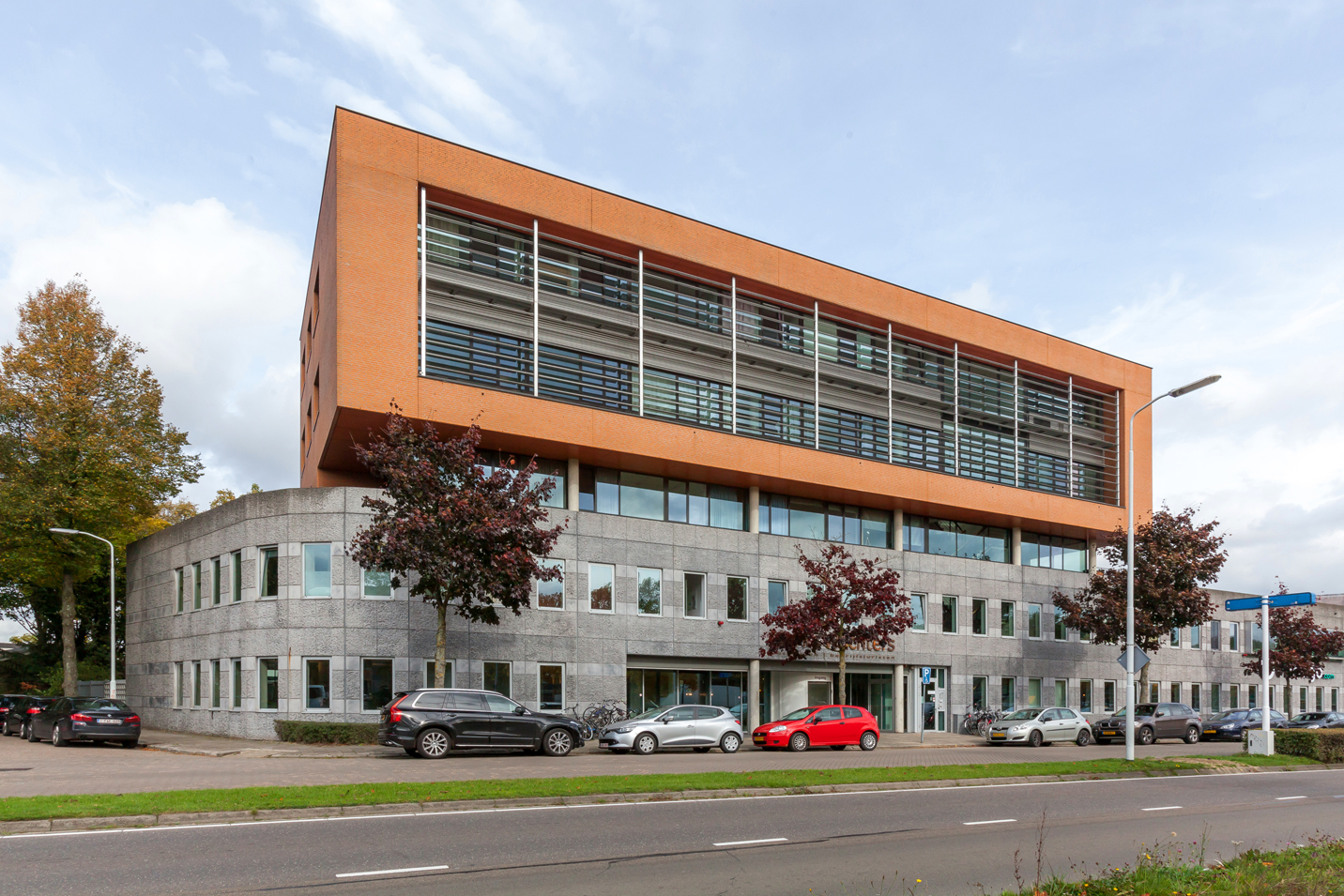 Studio te huur: Onze Lieve Vrouwestraat 18, Oude Toren Eindhoven