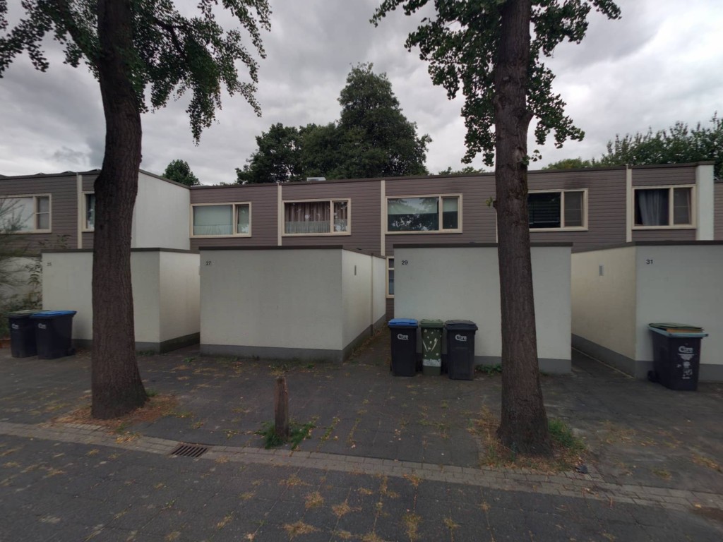 Tussenwoning te huur: Asberg 27, Muschberg, Geestenberg Eindhoven