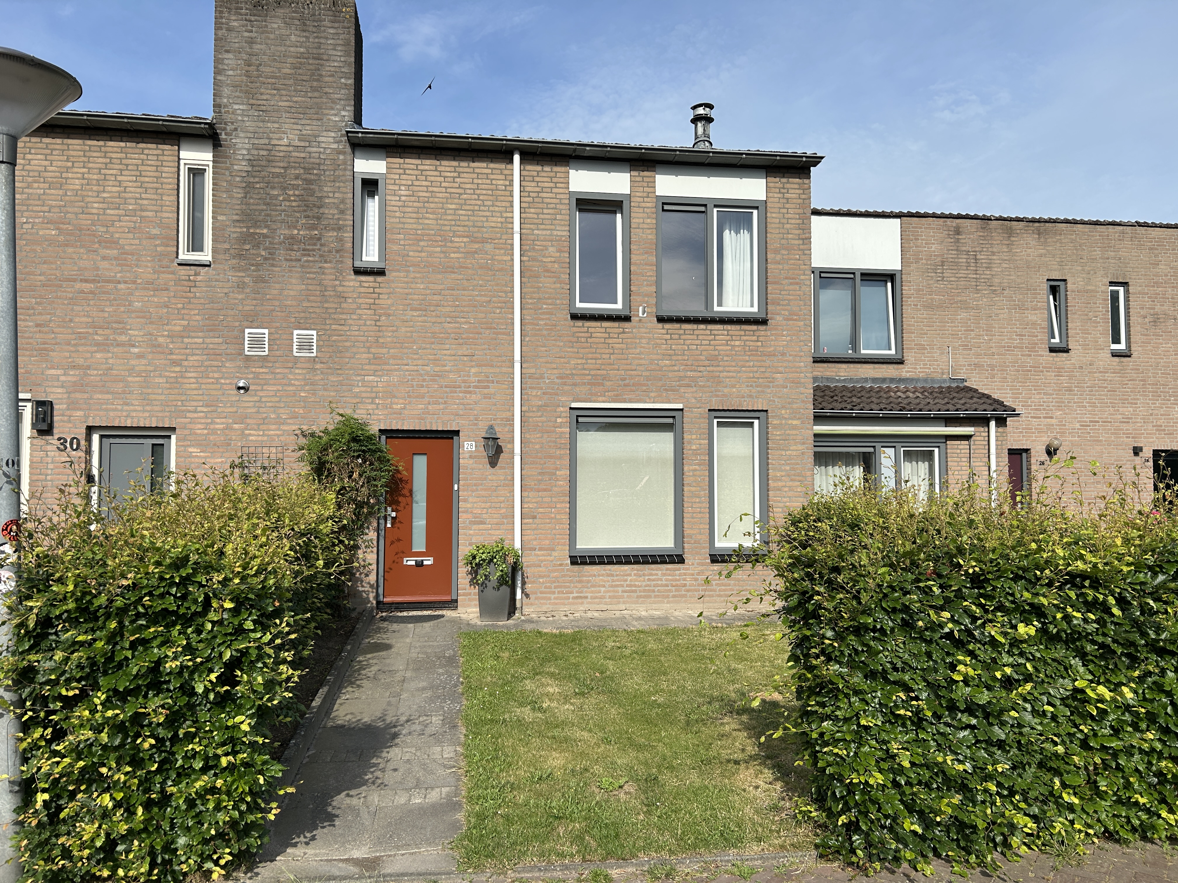 Tussenwoning te huur: Bogereind 28, Zeelst Veldhoven
