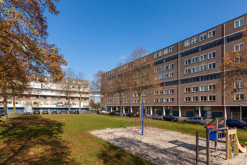 Apartment for rent: Echternachlaan 142, 't Hool Eindhoven