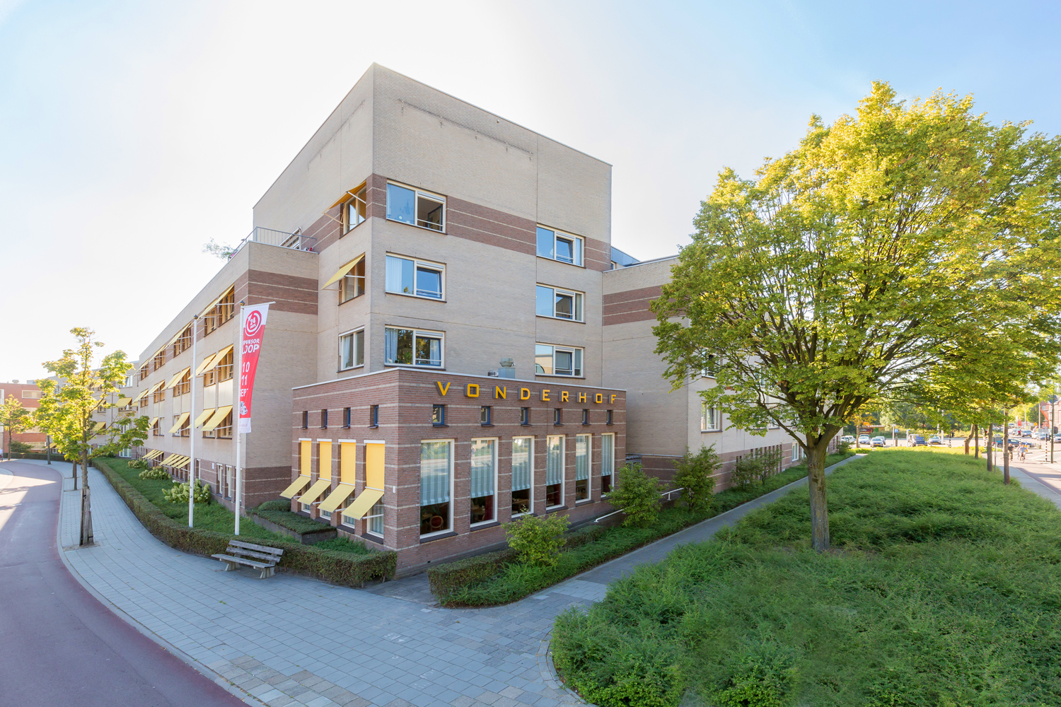Apartment for rent: Bernhardplaats 81, Eliasterrein, Vonderkwartier Eindhoven