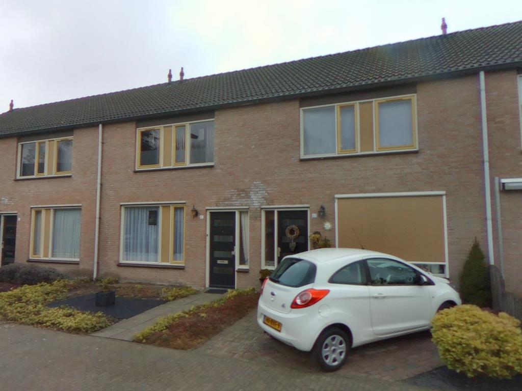 Terraced house for rent: Elfenbank 80, Paddenstoelenbuurt Asten